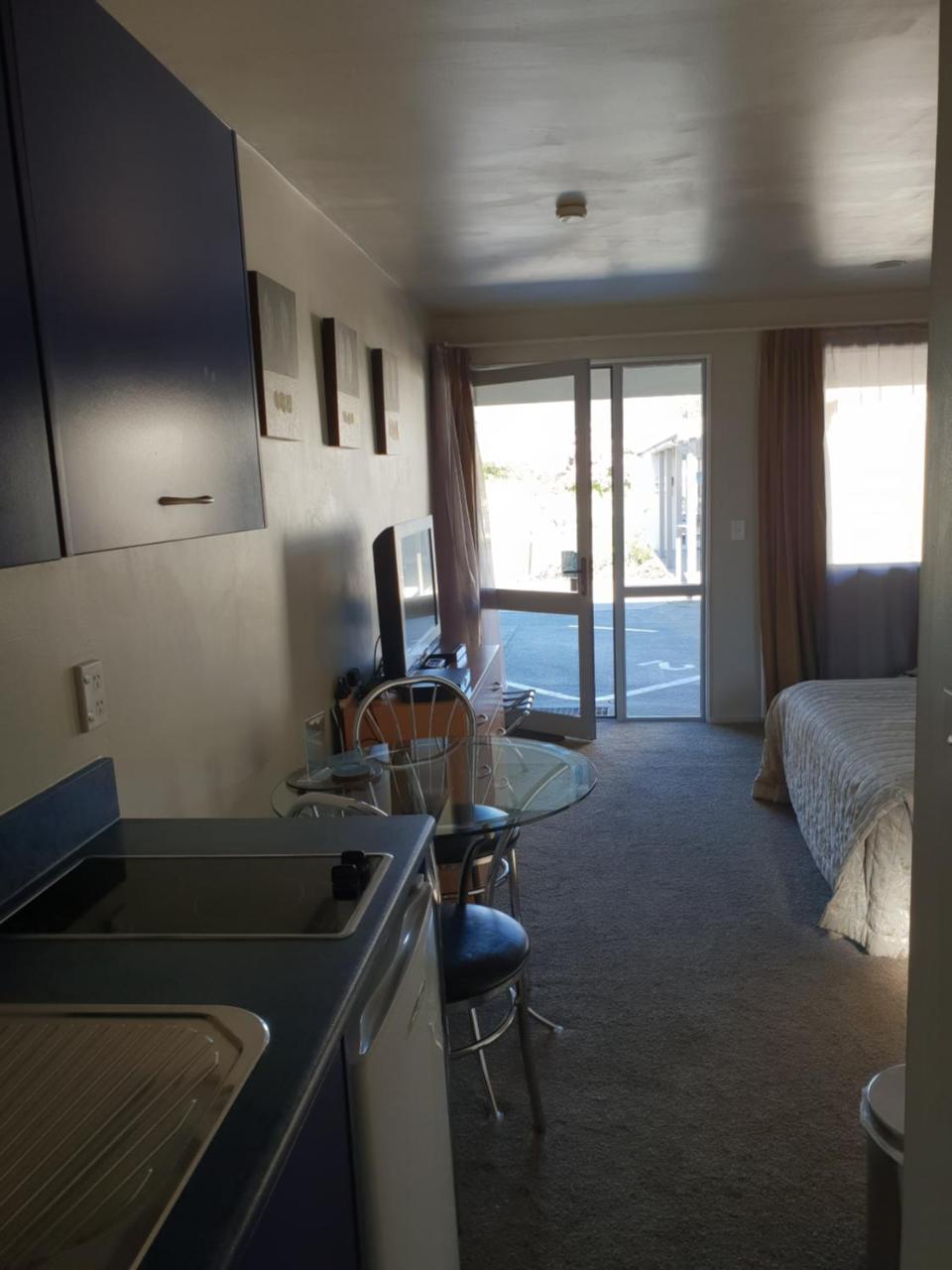 Anchorage Motel Apartments Te Anau Exteriér fotografie