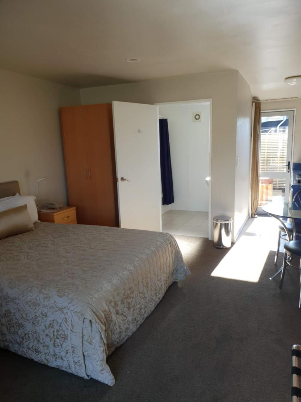 Anchorage Motel Apartments Te Anau Exteriér fotografie